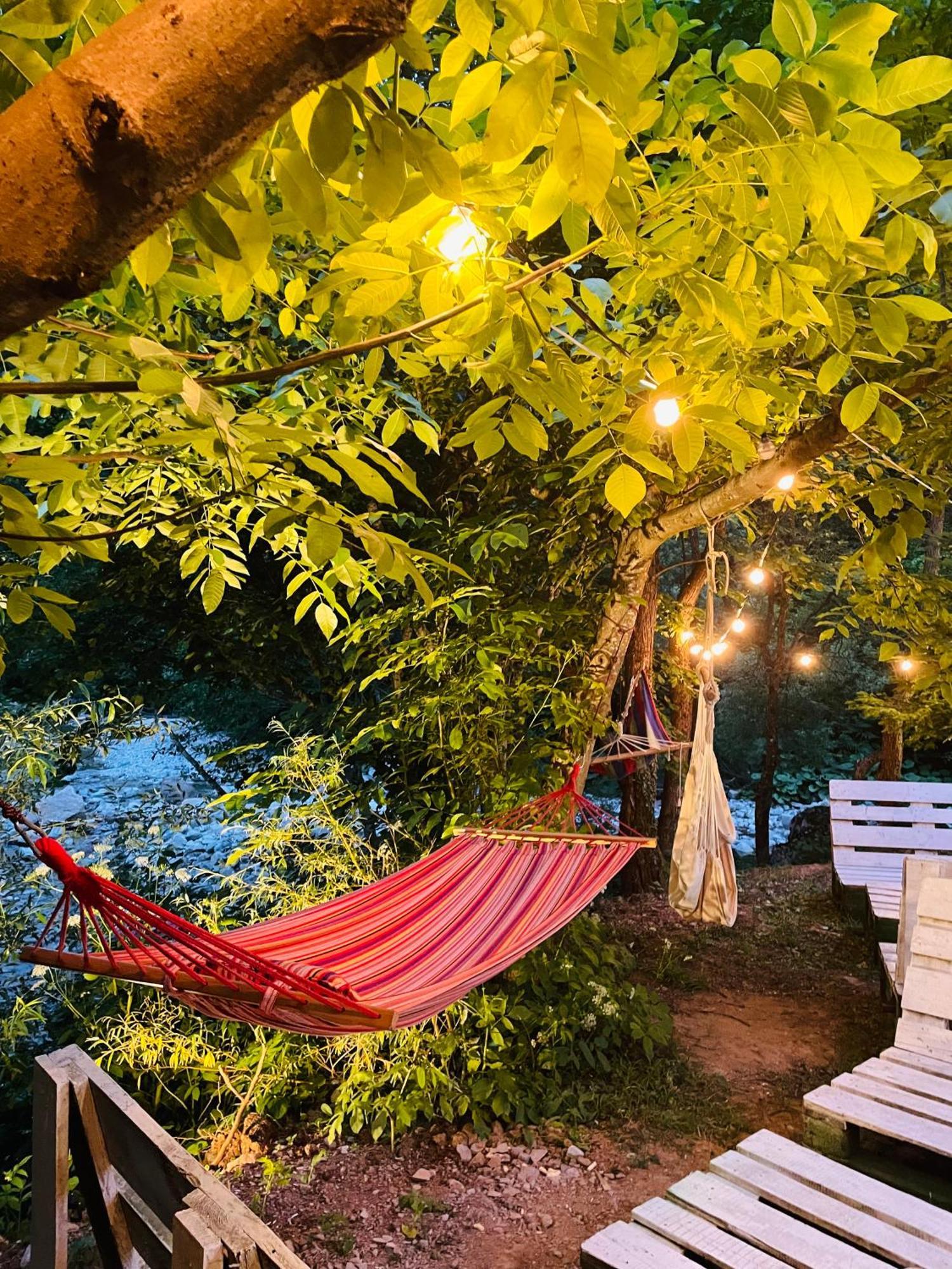 Hotel La Mama Pietroasa  Zewnętrze zdjęcie