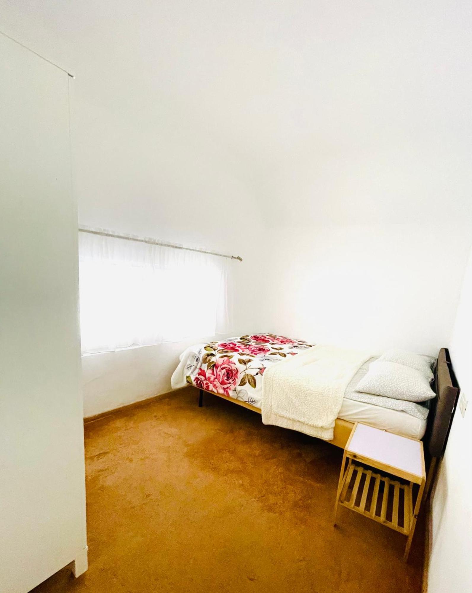 Hotel La Mama Pietroasa  Zewnętrze zdjęcie